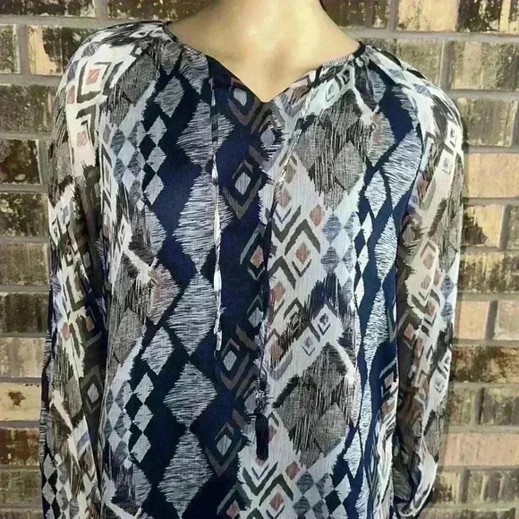 Hayden Los Angeles women’s long sleeve business casual printed top size S - Picture 4 of 9